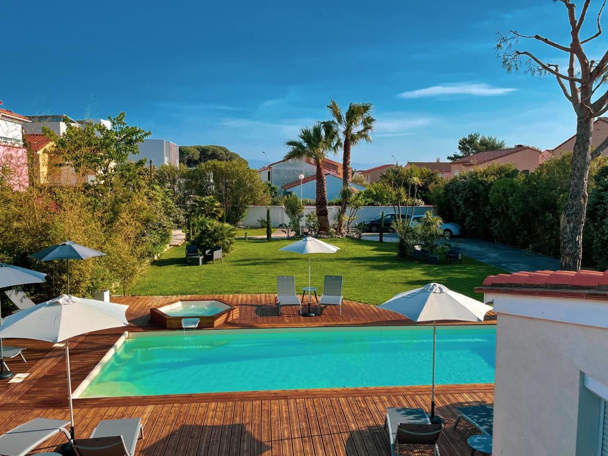 Hotel Domaine Le Courti à Le Barcarès Extérieur photo