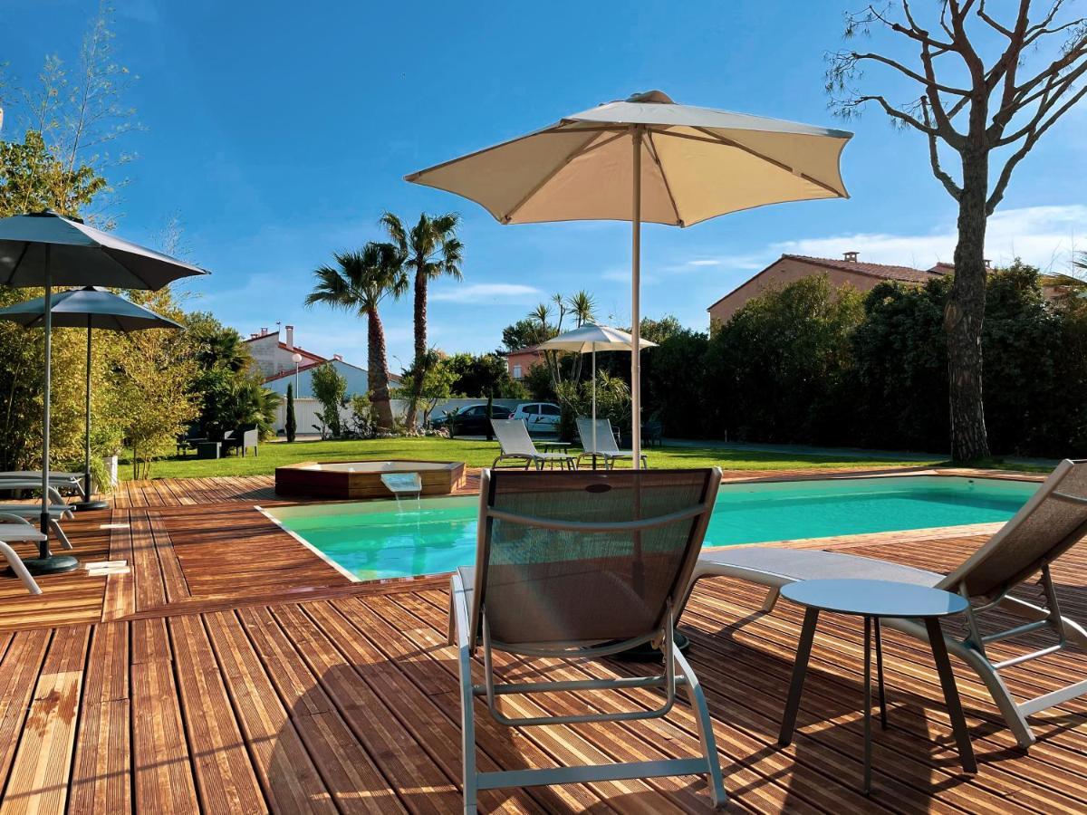 Hotel Domaine Le Courti à Le Barcarès Extérieur photo