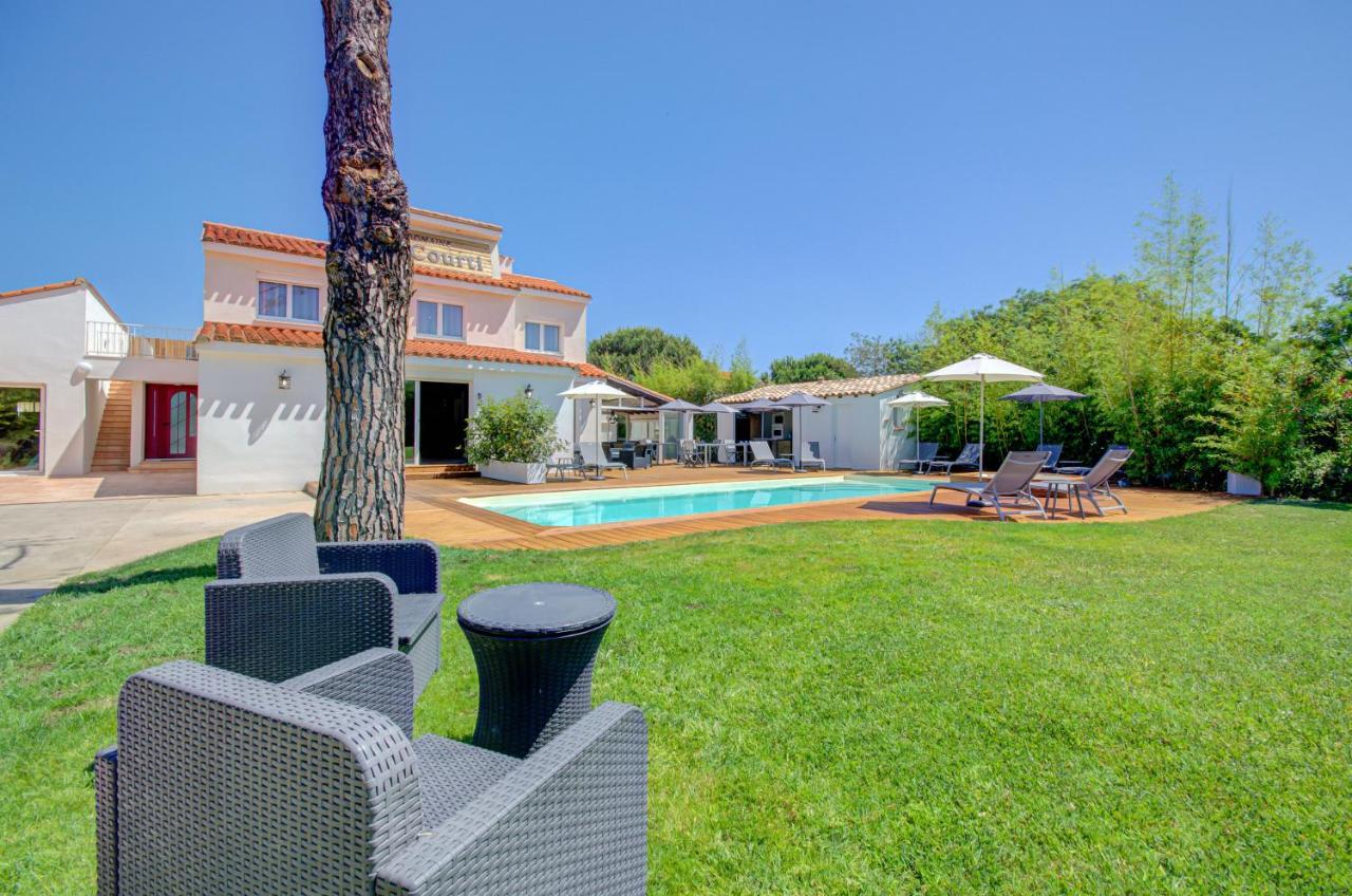 Hotel Domaine Le Courti à Le Barcarès Extérieur photo